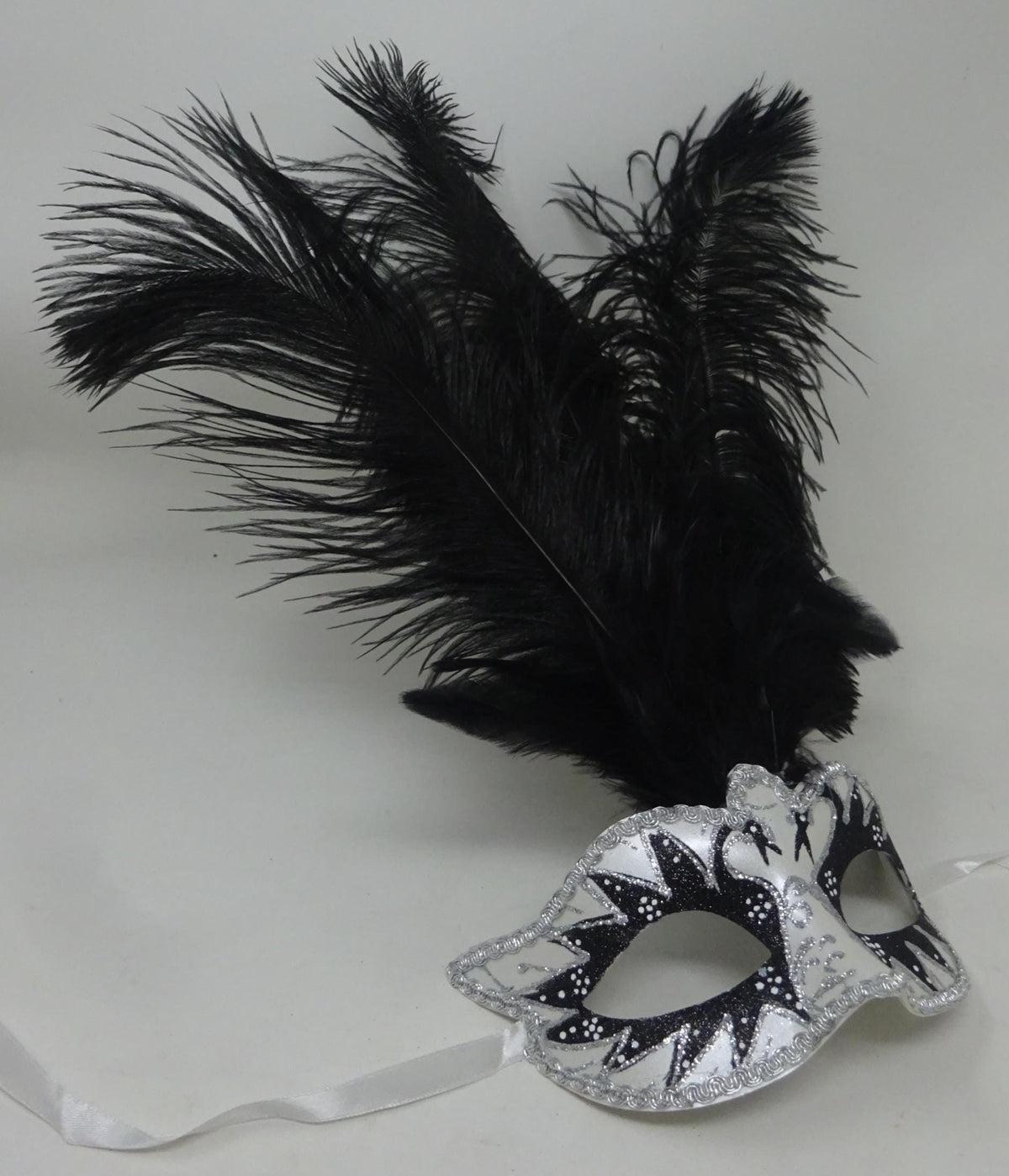 Black & Silver Long Black Feather Venetian Masquerade Prom Ball Eye Swan Lake Mask
