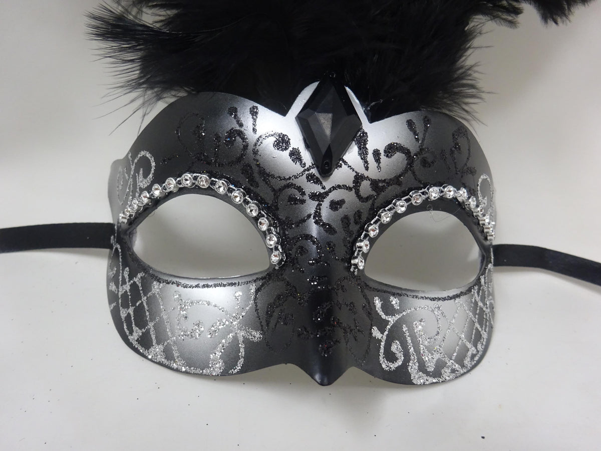 Stunning Black and Silver Assorted Ostrich Feather Masquerade Party Ball Prom Eye Mask with Diamontes