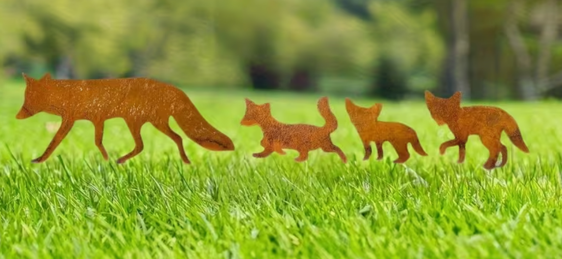 Acrylic Rusty Appearance Fox & 3 Cubs Garden Ornament Figurine Silhouettes