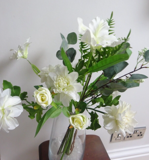 Artificial Hand Tied Floral Bouquet 60cm Tall White Dahlia & Rose Flowers Bundle