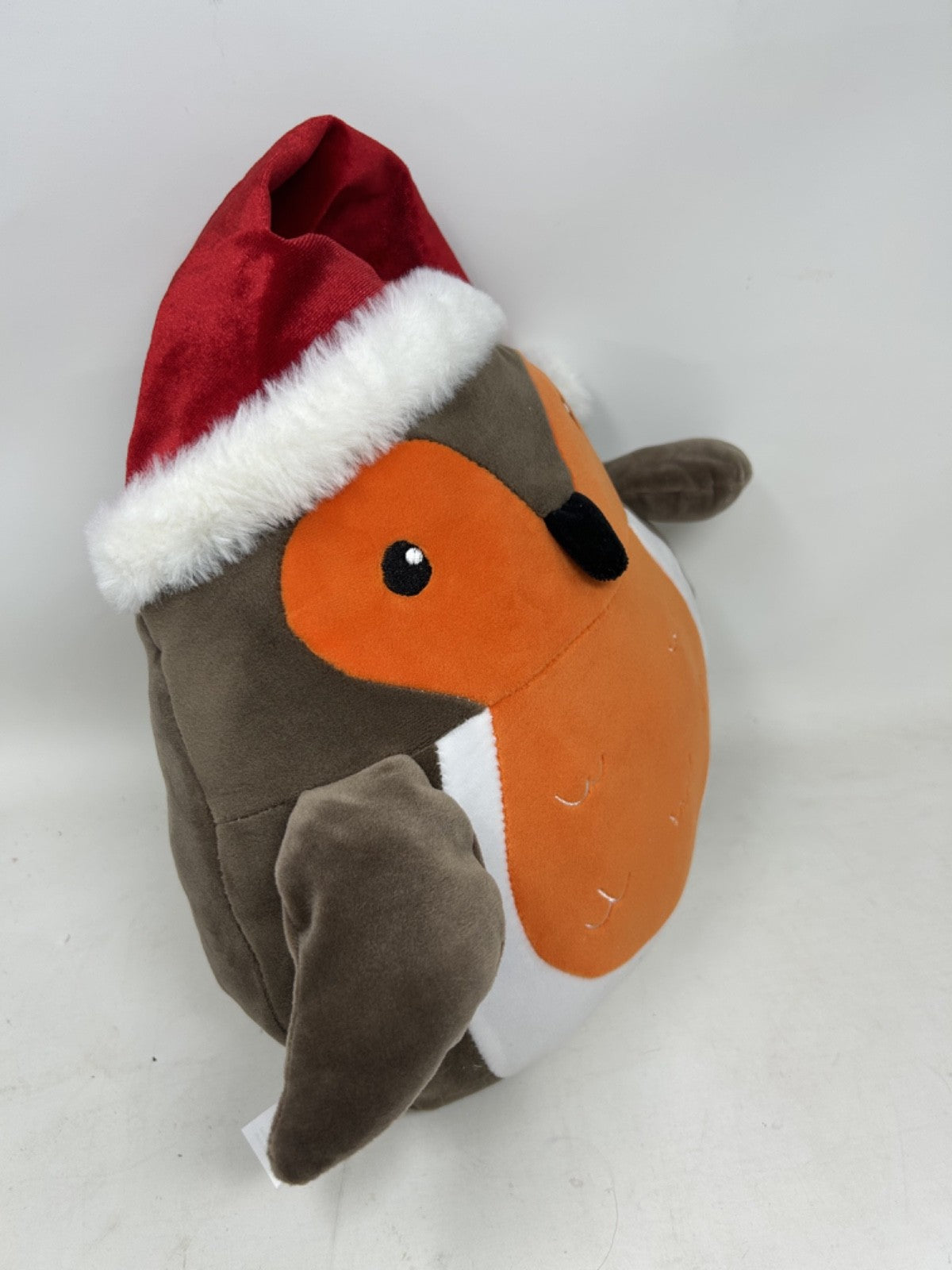 Super Soft Christmas Cuddly Plush Squeezy Robin Freestanding 48cm Tall with Hat