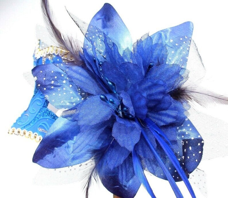 STUNNING BLUE & GOLD VENETIAN MASQUERADE PARTY EYE MASK ON A HAND HELD STICK