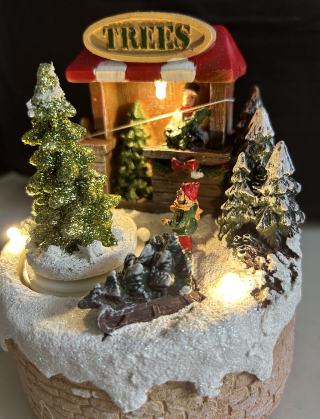 LED Light up Animated Christmas Pine Tree Shop with Revolving Tree 13.5cm Tall