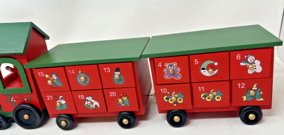 Wood Christmas Childrens Advent Daily Countdown Calendar Train & Carriages 45cm