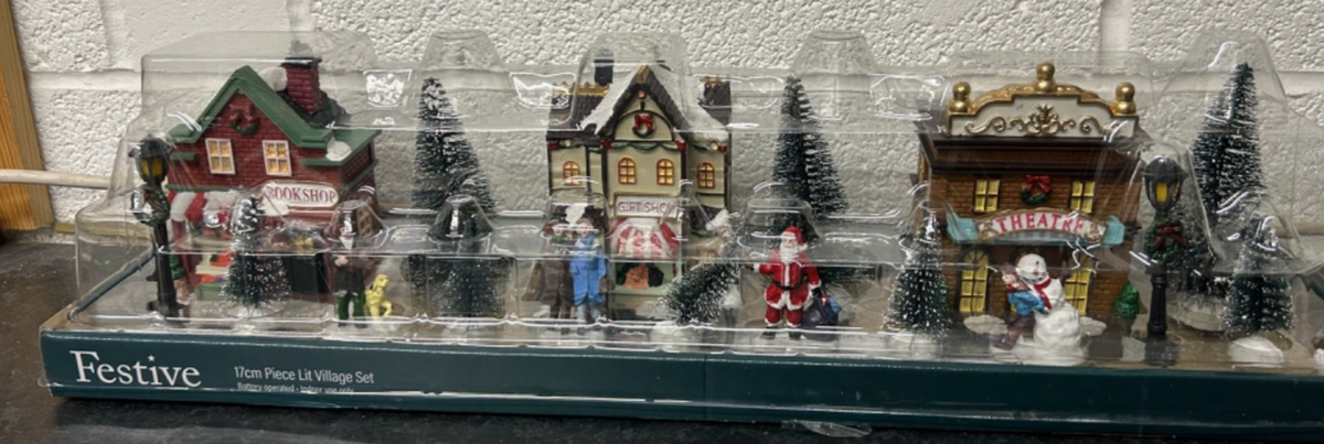 Large Christmas LED Light Up Village Scene Table Decoration 17 Piece 56cm Long