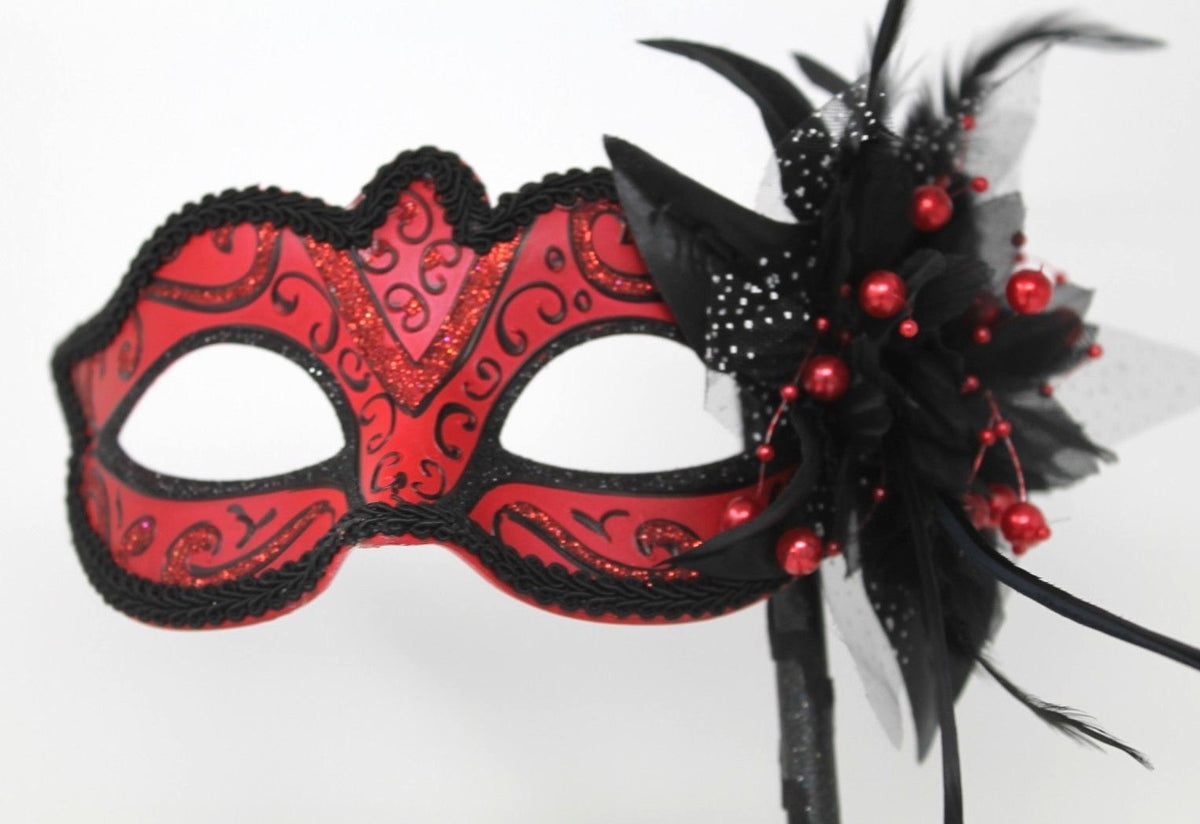 STUNNING RED AND BLACK VENETIAN MASQUERADE PARTY BALL CARNIVAL MASK ON A STICK