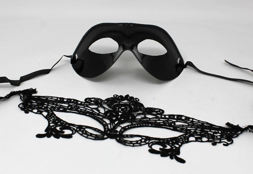 BUDGET HIS N HERS PAIR COUPLES BLACK & LACE VENETIAN MASQUERADE PARTY EYE MASKS