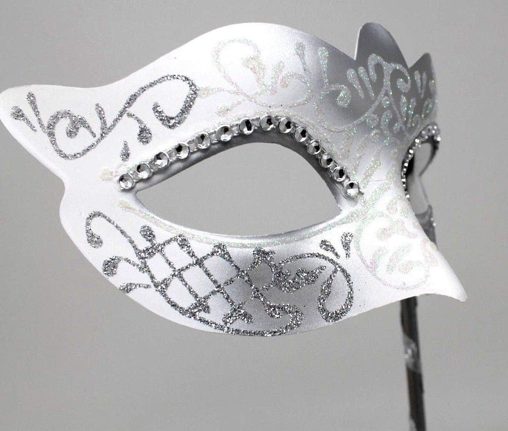 WHITE & SILVER VENETIAN MASQUERADE PARTY WEDDING BALL MASK DIAMONTES HAND HELD