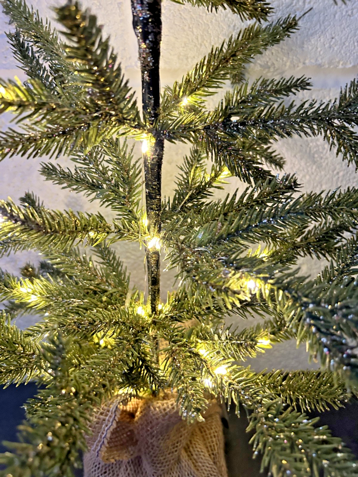 60cm Artificial 40 LED Light Up Sparkly Fir Christmas Tree Table Top Decoration