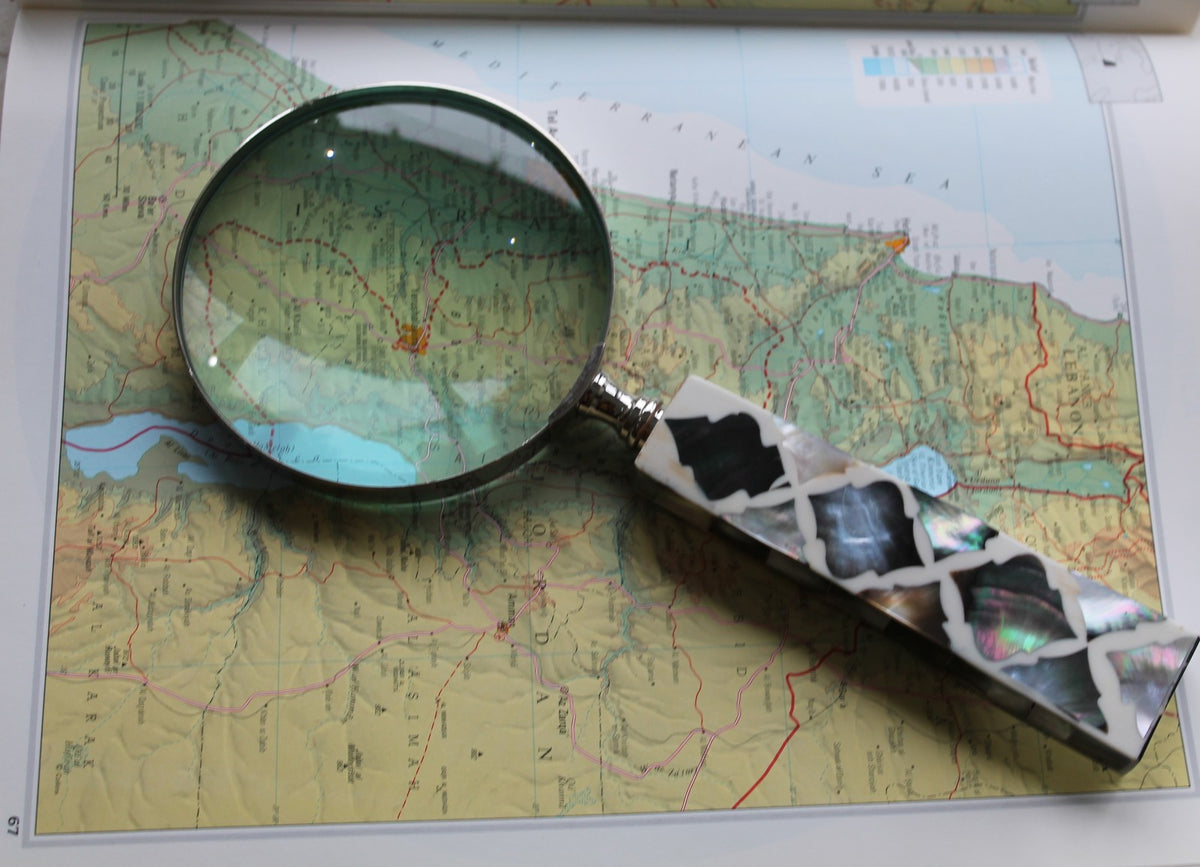 Handcrafted Handmade Mother of Pearl & Shell Magnifying Glass 3" 7.5cm Diameter