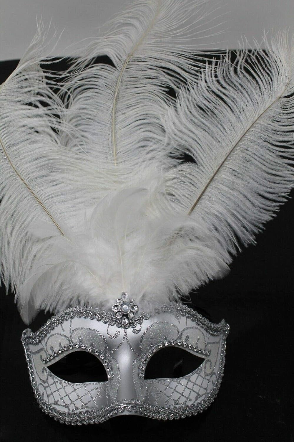 LADIES WHITE & SILVER VENETIAN MASQUERADE PARTY CARNIVAL BALL EYE FEATHER MASK