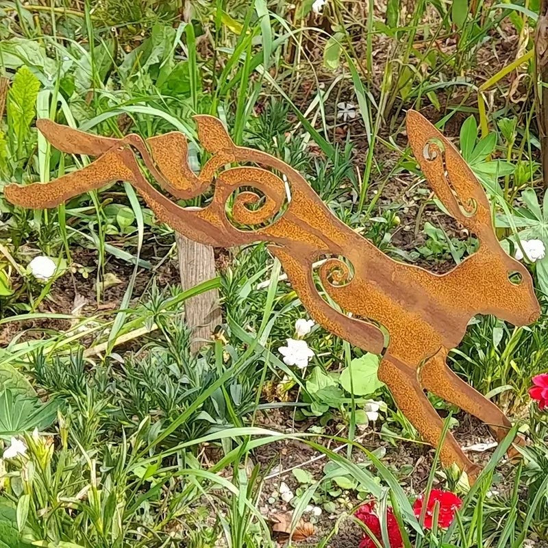 Core-Ten Rusty Hare Garden Ornament Figurine Approx 30cm Long 15cm Tall