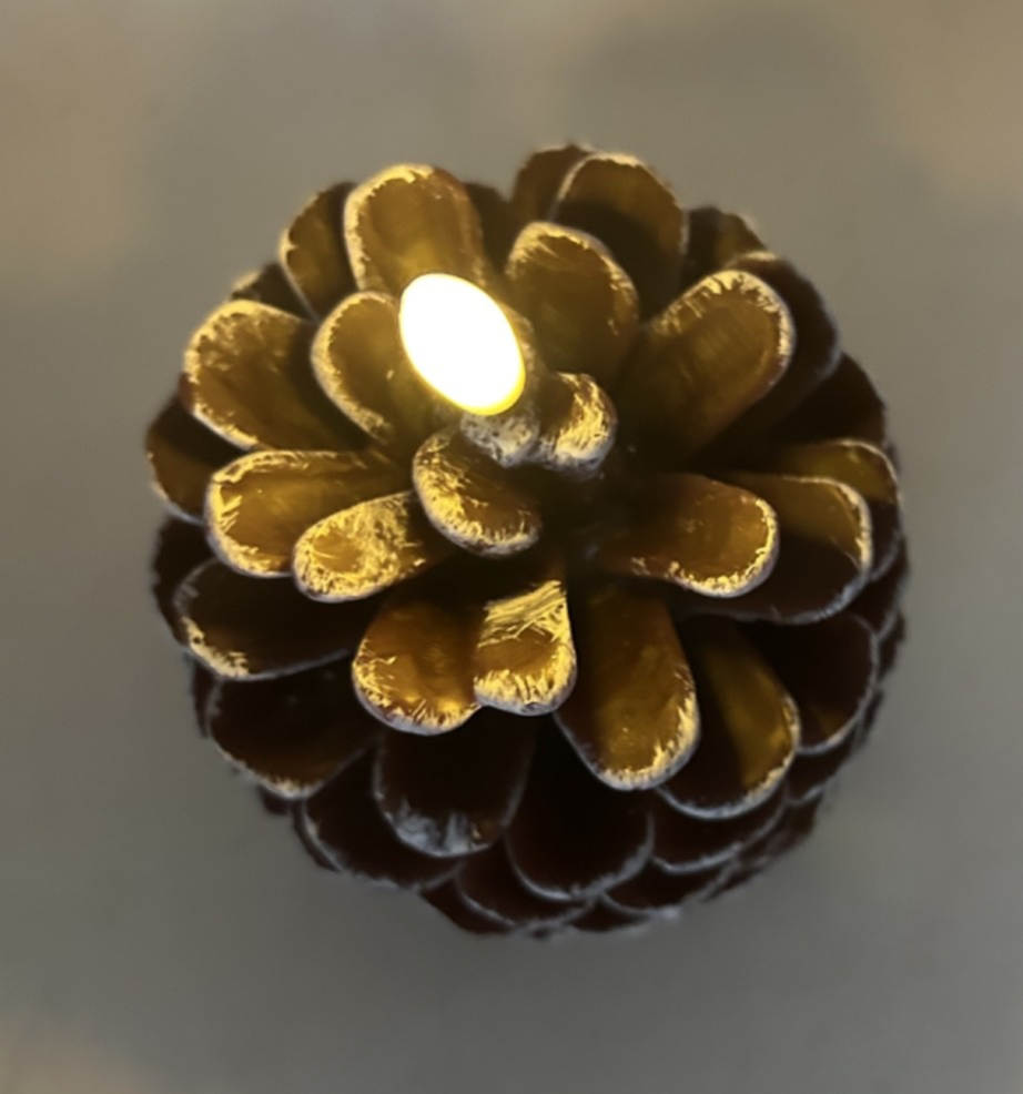 Christmas Warm White LED Artificial Pine Cone Candle  12.5cm Tall Battery Timer