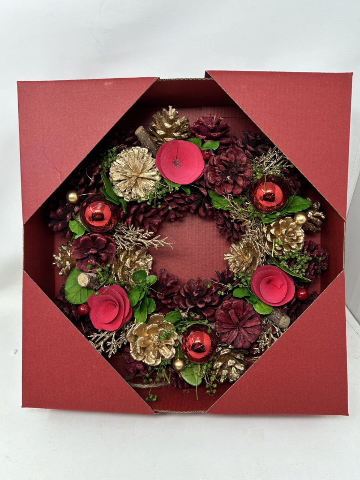 30cm Diameter Festive Christmas Wreath Fir Cones Red Baubles Foliage & Flowers