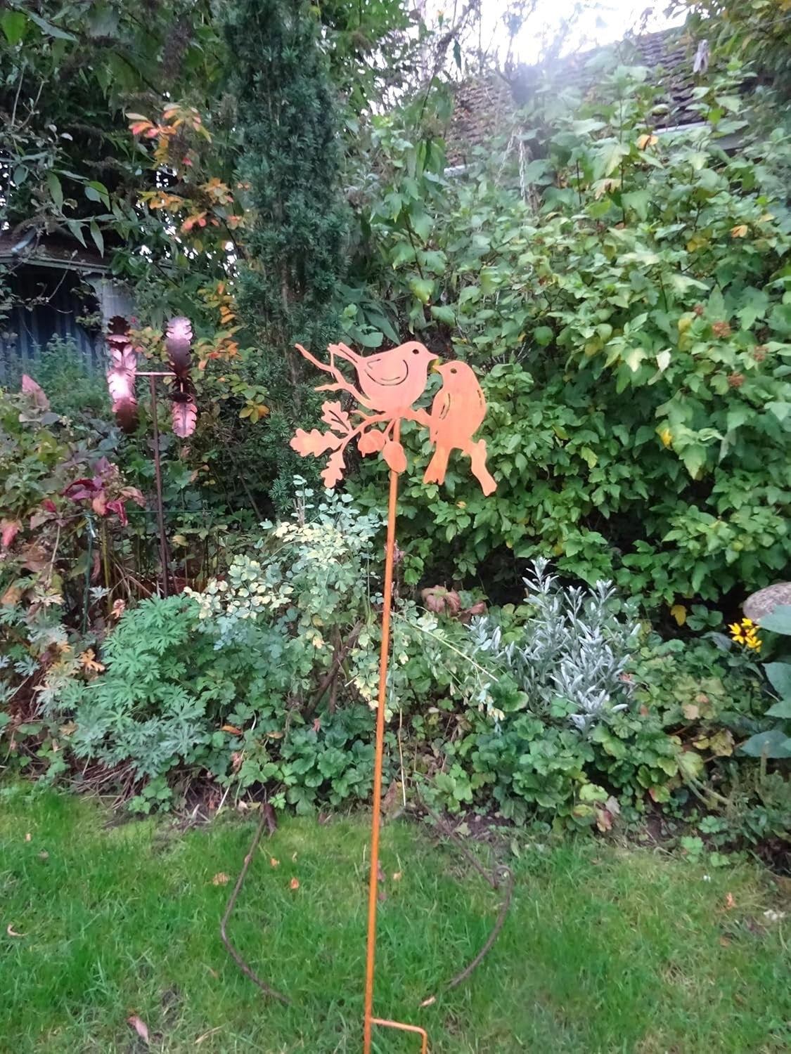 Core-Ten Rusty Two Robins on a Twig on a Long Stake Garden Ornament 1 metre High