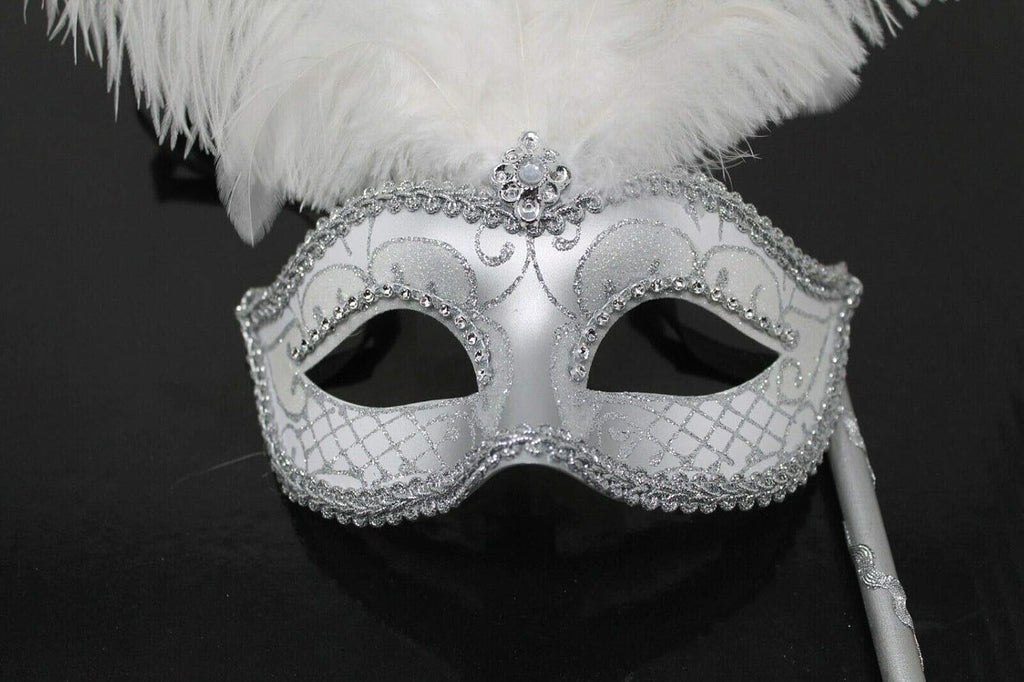 WHITE SILVER VENETIAN MASQUERADE PARTY CARNIVAL BALL EYE FEATHER MASK HAND HELD