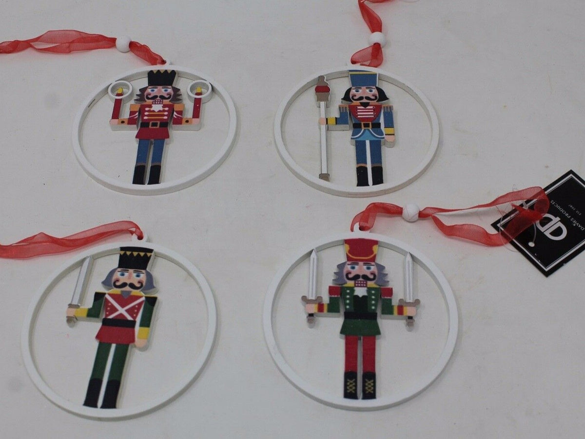 4 x Wooden Nutcracker Christmas Tree Decorations Ornaments With Hangers 9cm Dia