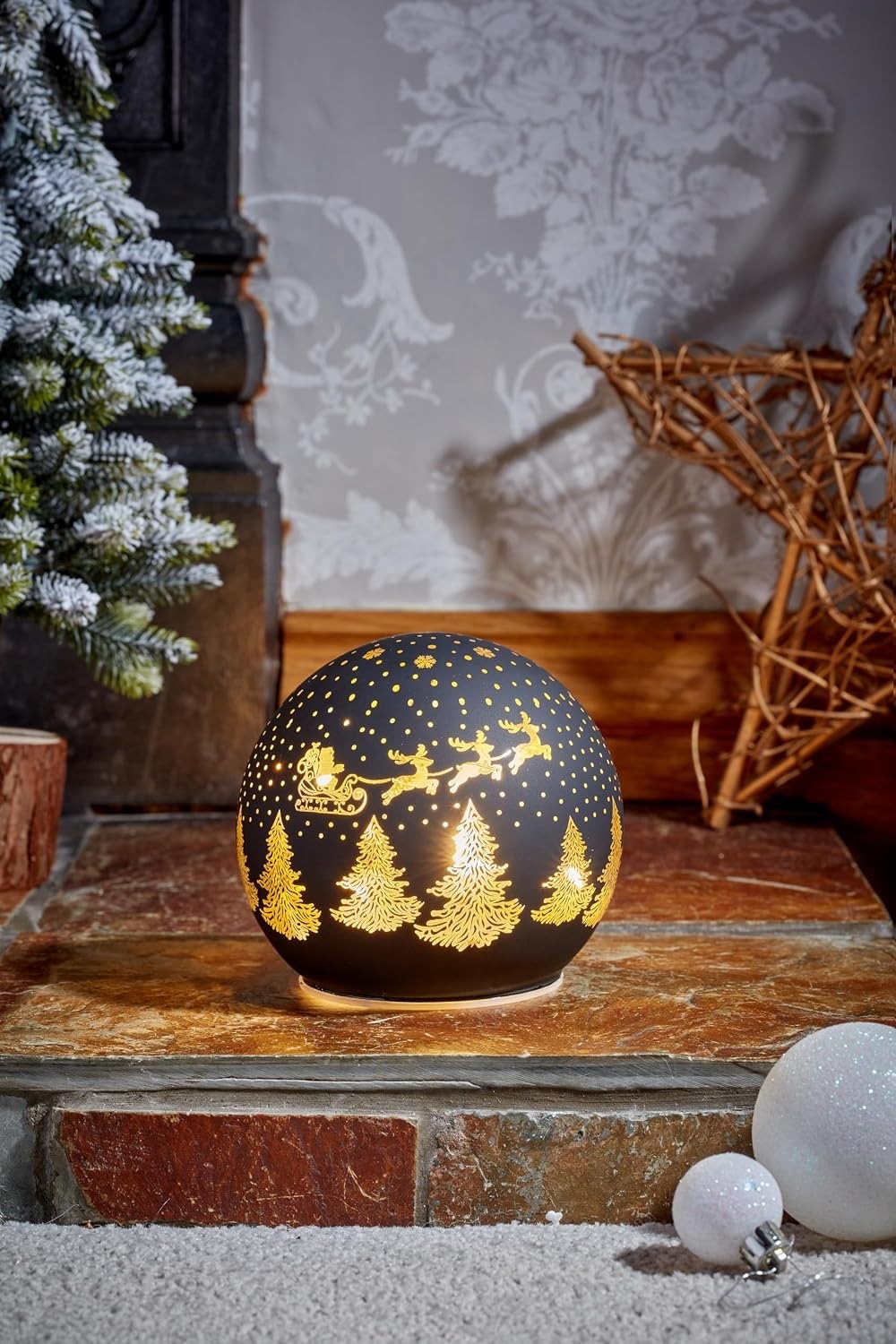 LED Light Up Christmas Winter Forest Santa Sleigh Decoration Black Onyx Glass
