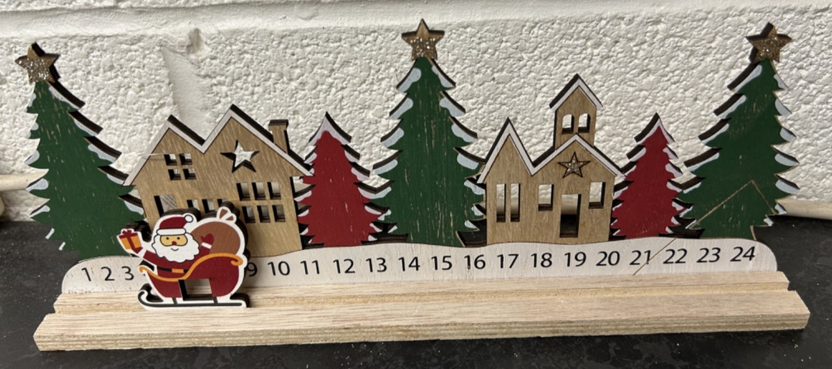 Wooden Christmas Childrens Advent Daily Countdown Calendar Santa & Sleigh 30cm