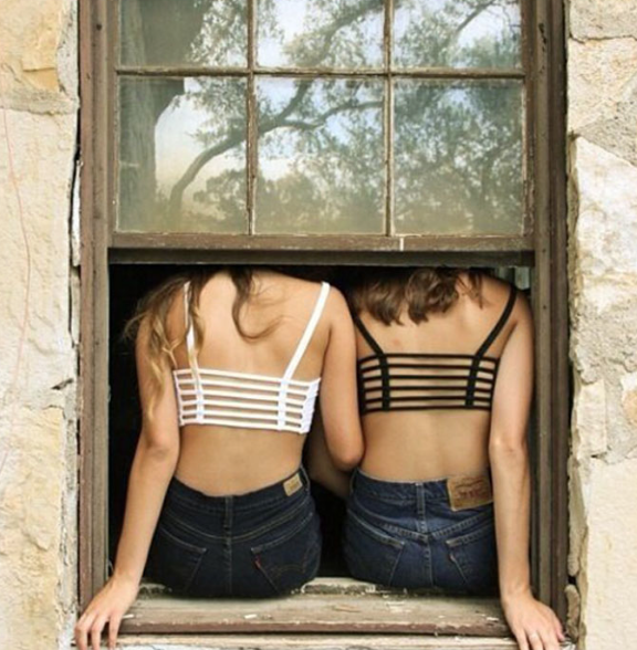 Black or Ivory Feature Stylish Back Straps Summer Beach Crop Cropped Top 8-10