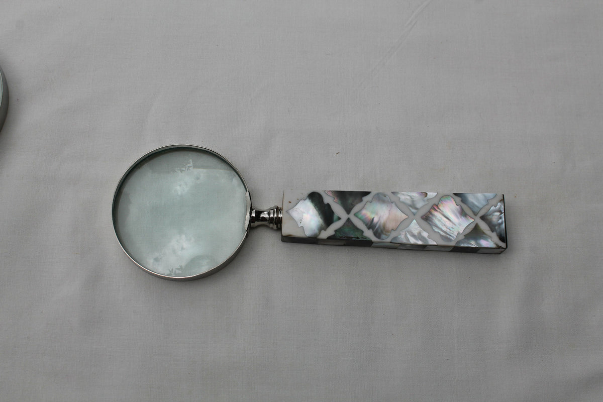Handcrafted Handmade Mother of Pearl & Shell Magnifying Glass 3" 7.5cm Diameter