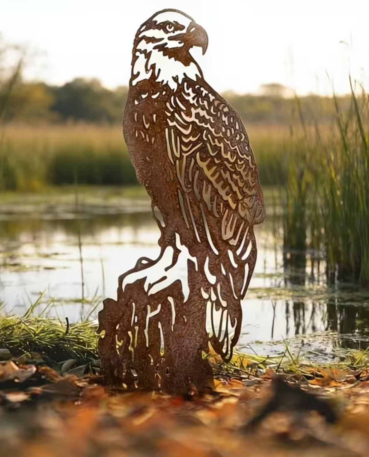 Core-Ten Rusty Patina Eagle Hawk Garden Ornament Figurine Approx 30cm Tall