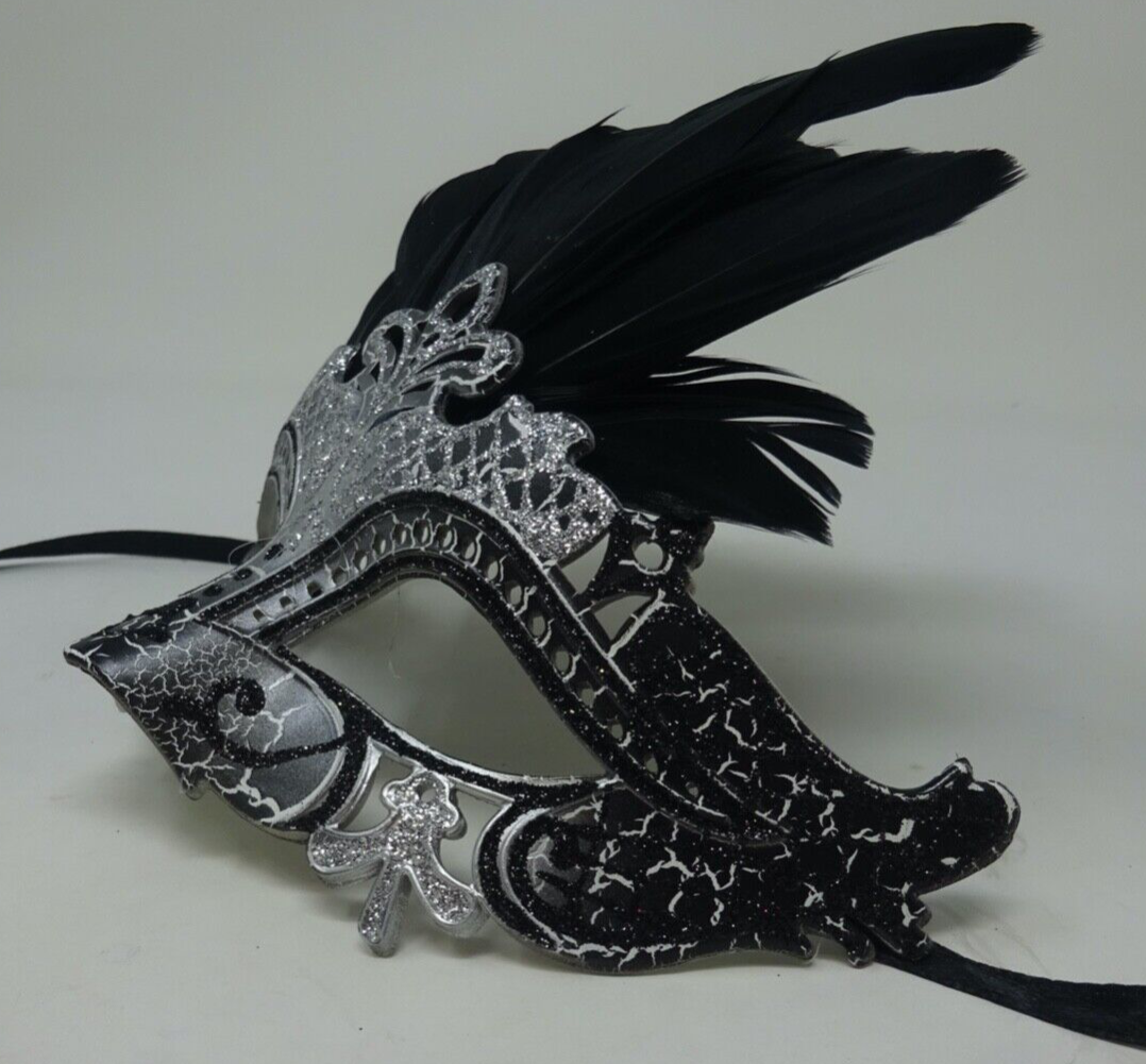 LADIES SILVER & BLACK VENETIAN CARNIVAL MASQUERADE PARTY EYE BALL FEATHER MASK