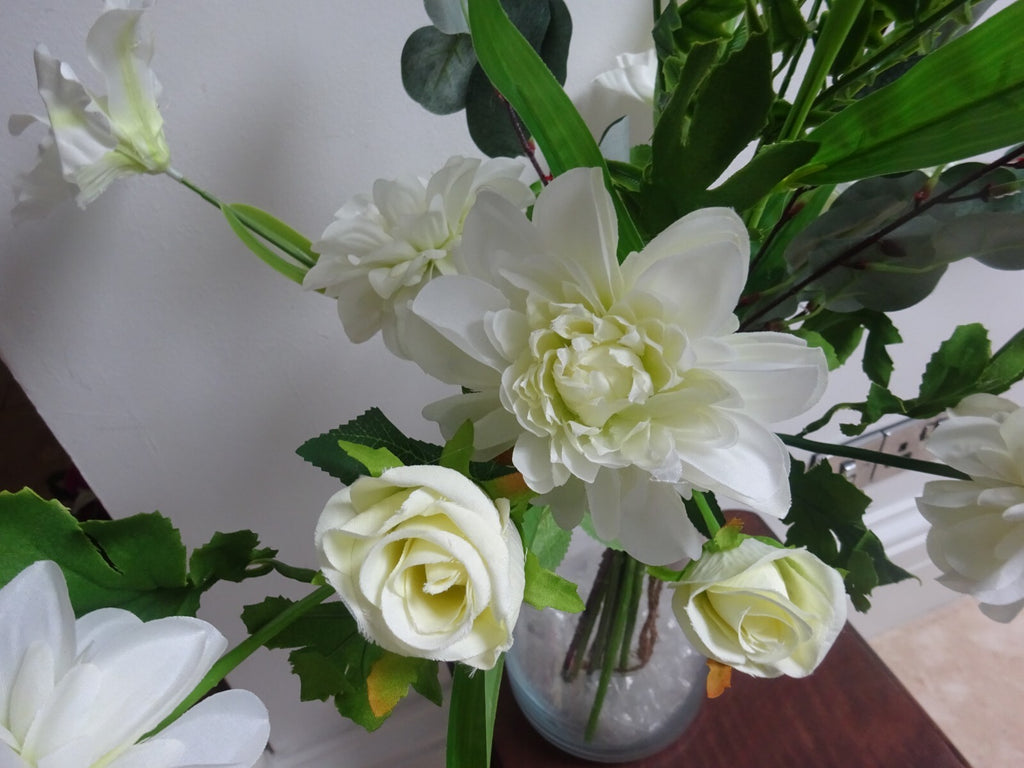 Artificial Hand Tied Floral Bouquet 60cm Tall White Dahlia & Rose Flowers Bundle