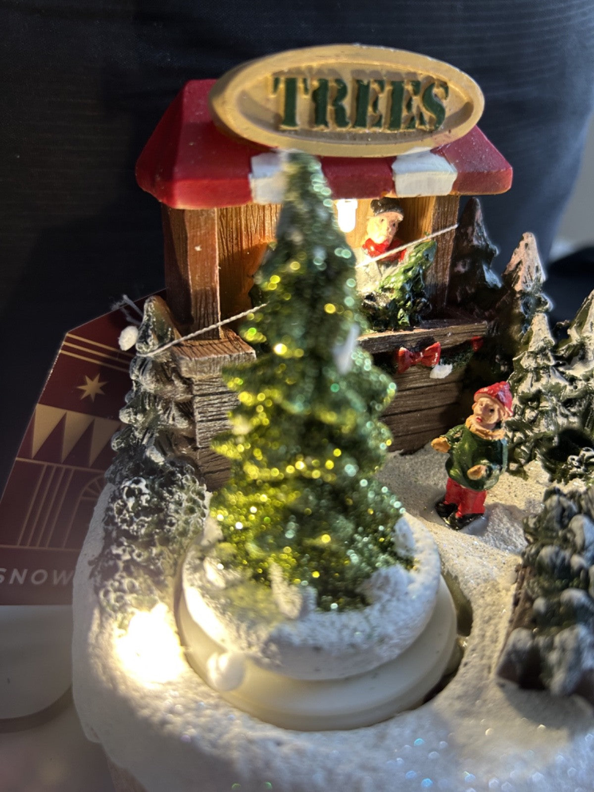 LED Light up Animated Christmas Pine Tree Shop with Revolving Tree 13.5cm Tall