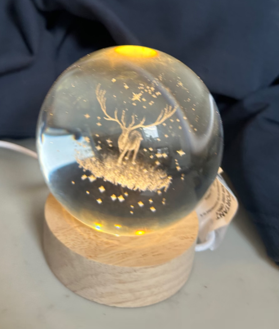 3D Etched Globe Christmas Tree or Reindeer Warm White LED 10cm High