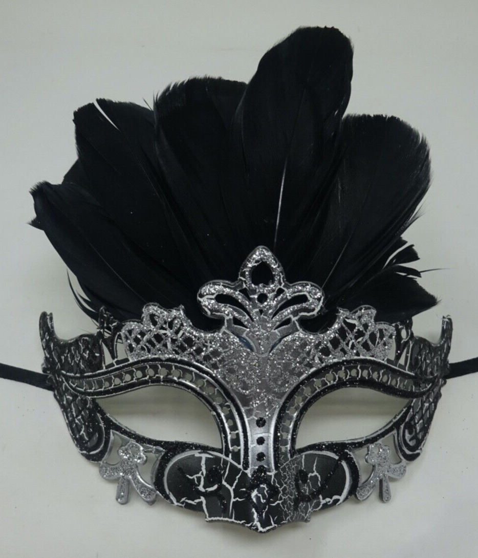 LADIES SILVER & BLACK VENETIAN CARNIVAL MASQUERADE PARTY EYE BALL FEATHER MASK