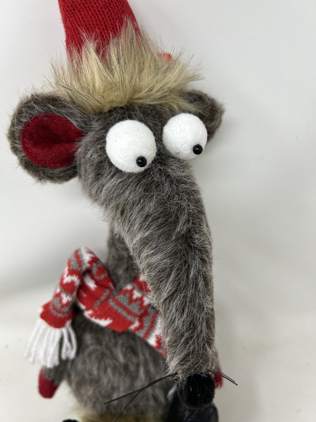 Christmas Festive Sitting Renton Rat & Hat Scarf Weighted Base Approx 48cm Tall