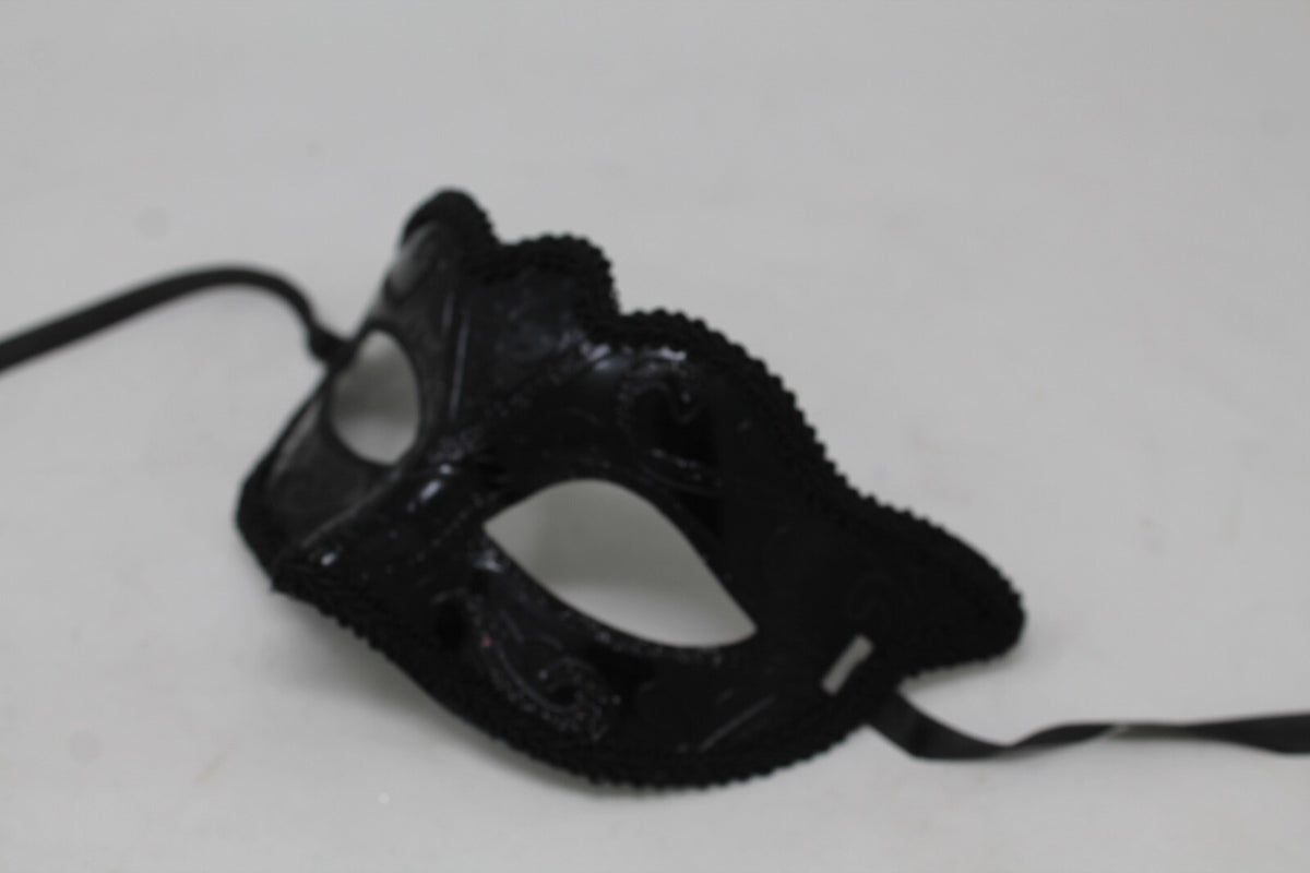 MASQUERADE BALL MASK VENETIAN PARTY EYE MASK JET GLOSS BLACK CARNIVAL