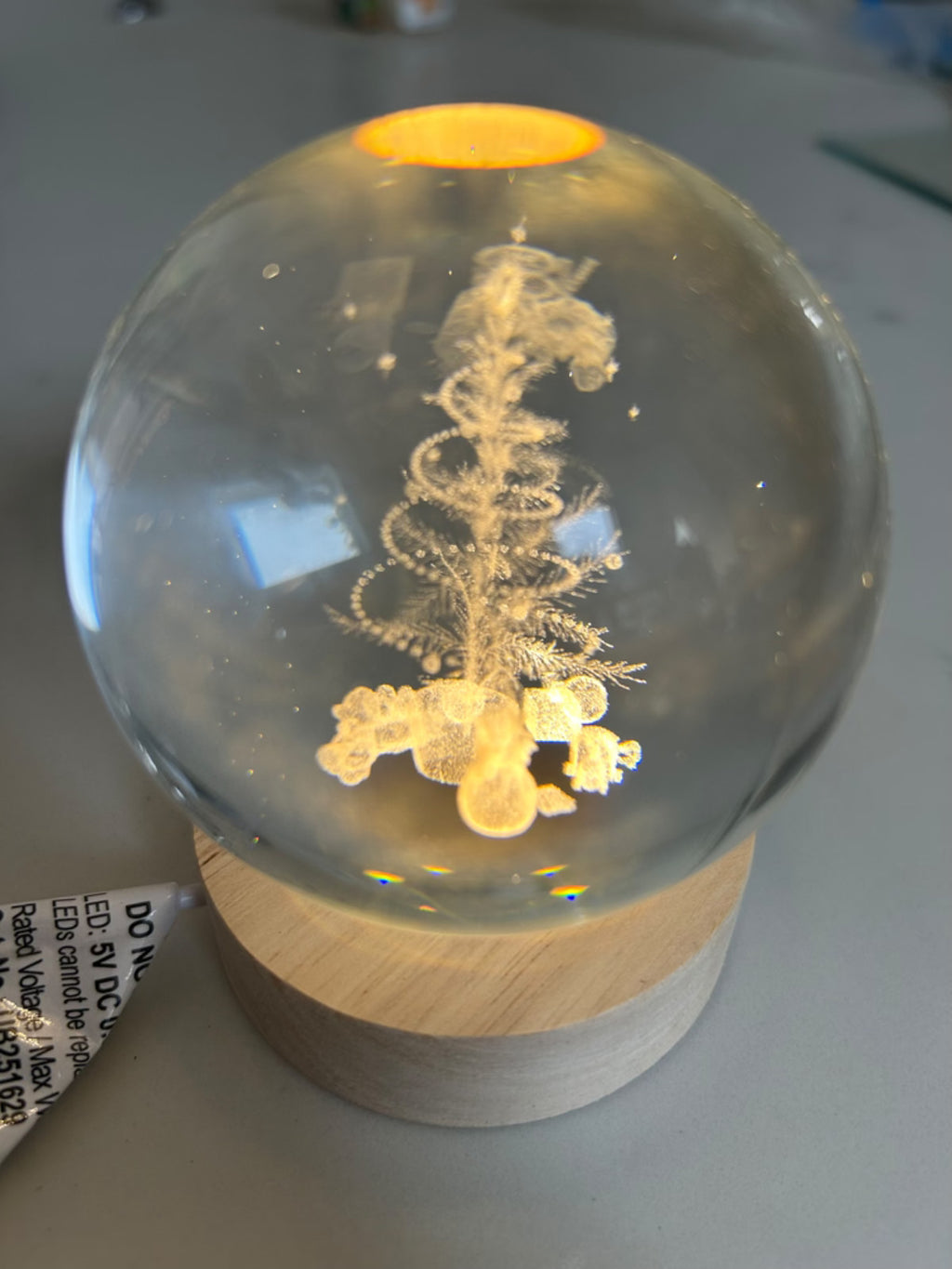 3D Etched Globe Christmas Tree or Reindeer Warm White LED 10cm High