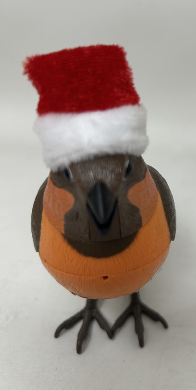 Christmas Singing Robin with Hat Decoration Beak Neck & Body Move and it Sings