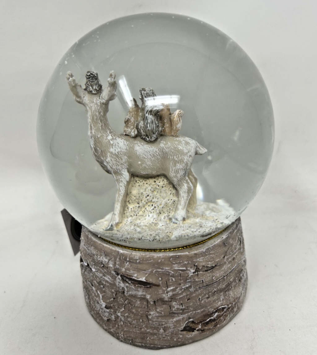 Christmas Stag Woodland Animals Snow Globe Bark Effect Base 13cm Forest Friends