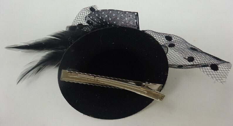 Small Black Hat Design Fascinator with Clip Fastening Spotted Bow Feather& Pearl