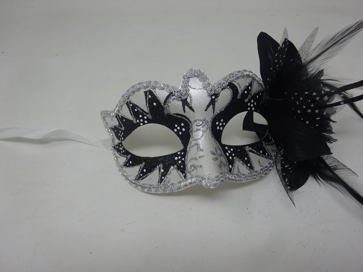 White & Black Swan Lake Masquerade Ball Party Prom Eye Mask with Flower