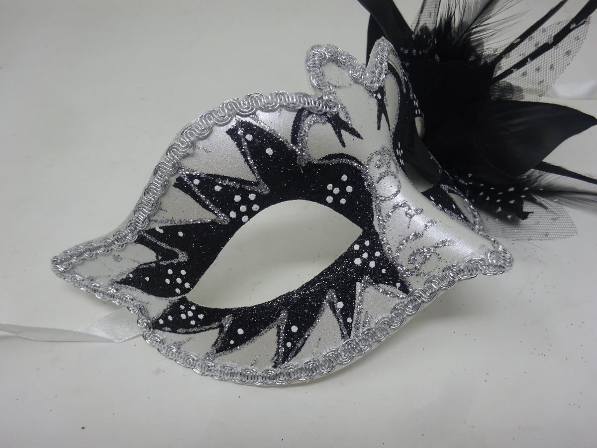White & Black Swan Lake Masquerade Ball Party Prom Eye Mask with Flower