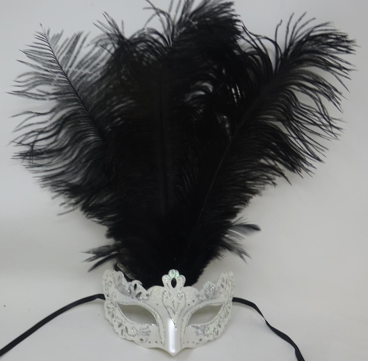 Ladies White & Silver Rialto Long Ostrich Feather Venetian Masquerade Ball Party Prom Eye Mask