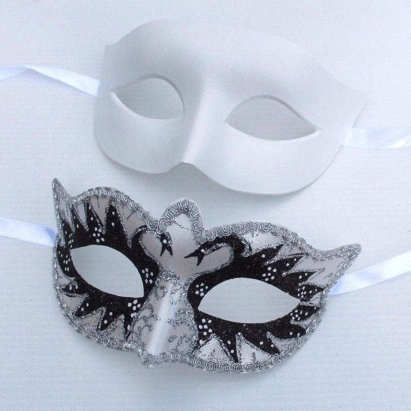 His and Hers Flick Swan Lake Couples Masks in Black and Pearlised White